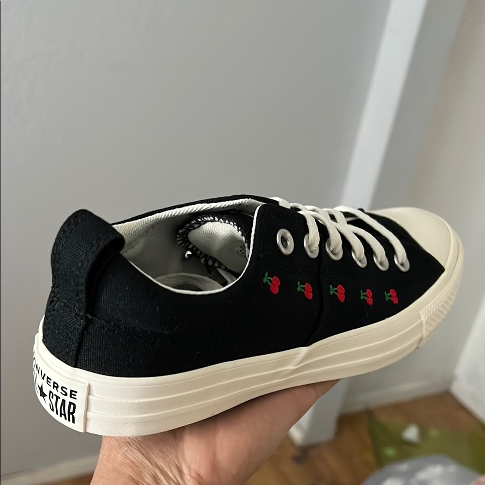 Converse Black and Green Sneakers